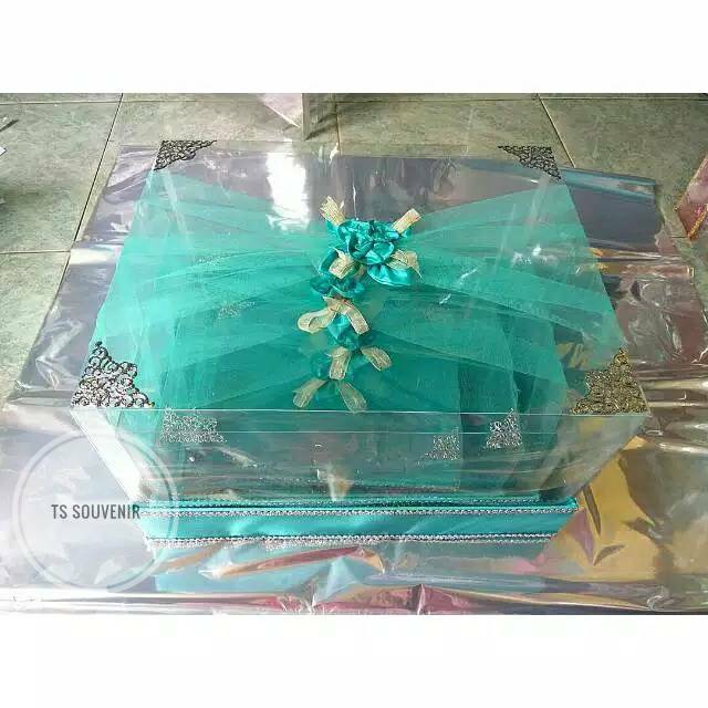 

Kotak hantaran / kotak seserahan / box hantaran full mika model tile warna toska satu set BAHAN TRIPLEK KERBOT PRODAK DARIstore_azizah