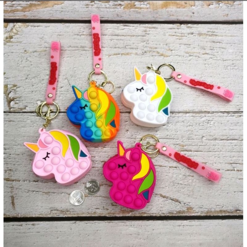 dompet koin POP IT mini gantungan POP IT gantungan tas POP IT unicorn mainan anak POP IT