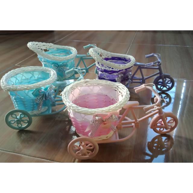 Vas bunga sepeda/vas bunga unik/vas rotan/vas bunga/vas mini