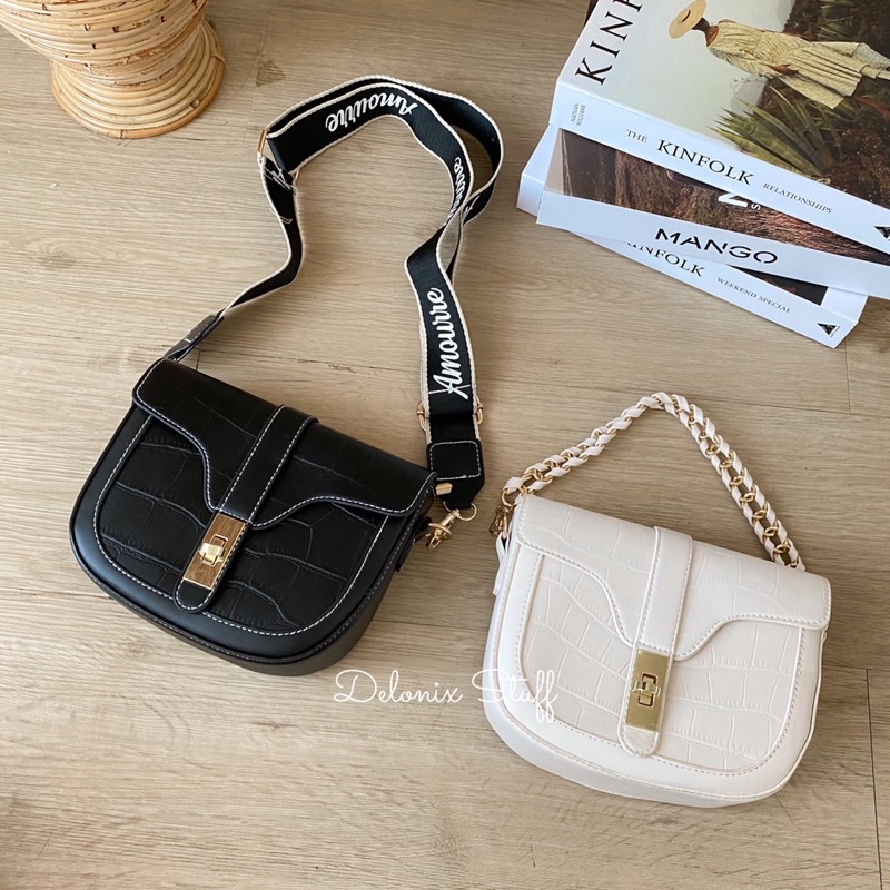 Amour croco sling bag import