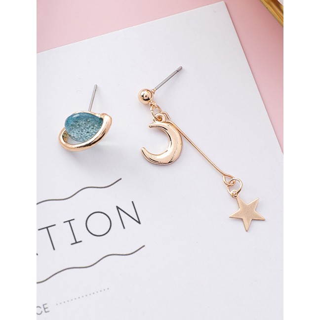 LRC Anting Tusuk Fashion Gold Color Moon&amp;star Shape Decorated Earrings