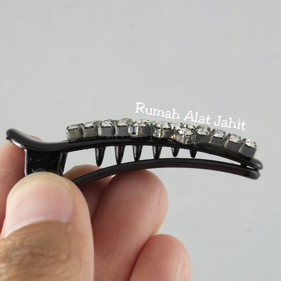 Jepit Rambut / Hair Clip Permata Baris Segi Silang 4.5cm (sepasang)