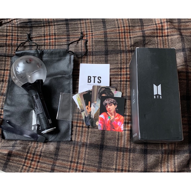 Unofficial BTS lightstick ver 3 (preloved)