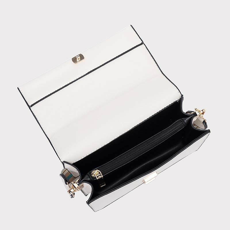 Tas Wanita  C*K 1038 - SNR Size 21cm