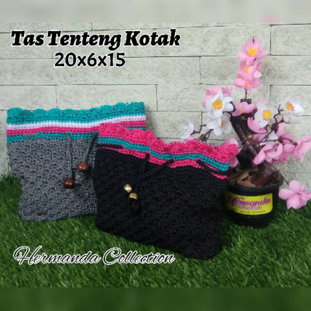 Tas Rajut Tenteng Kotak