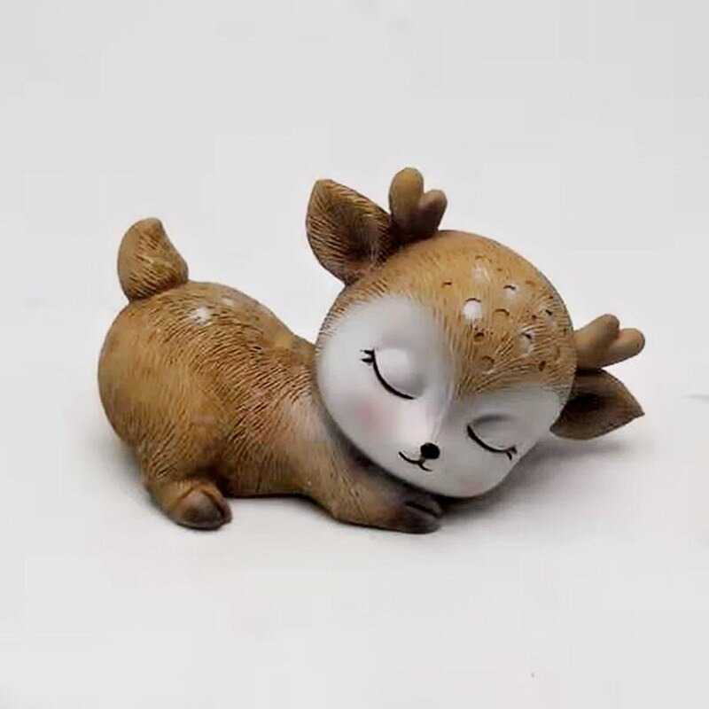 

Fan Yong Four Hiasan Dekorasi Kue 3D Mold Cake Sleeping Deer CI4