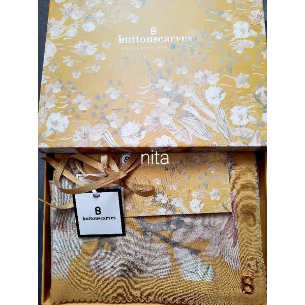 Buttonscarves Daisy Yellow