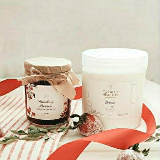 

Yogurt / Yoghurt merk Totally Healthy kemasan 500gr hosshy670 Segera Beli