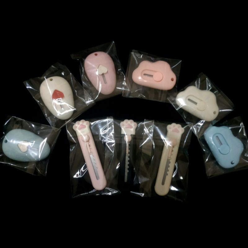 

Mini cutter warni-warni bentuk awan, telur, cakar/paw kucing