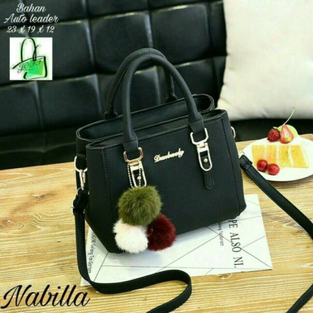 Tas selempang Nabila free pompom/tas murah/tas fashion wanita cantik