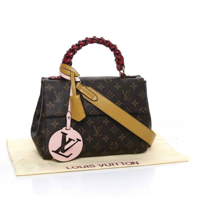 louis vuitton cluny bb braided handle