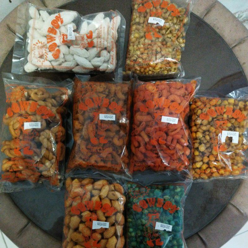 

cemilan ringan Makaroni Balado, makaroni pedas, pluntir MURAH & ENAK