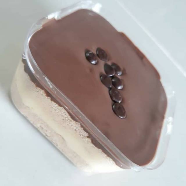 

Eclair Dessert