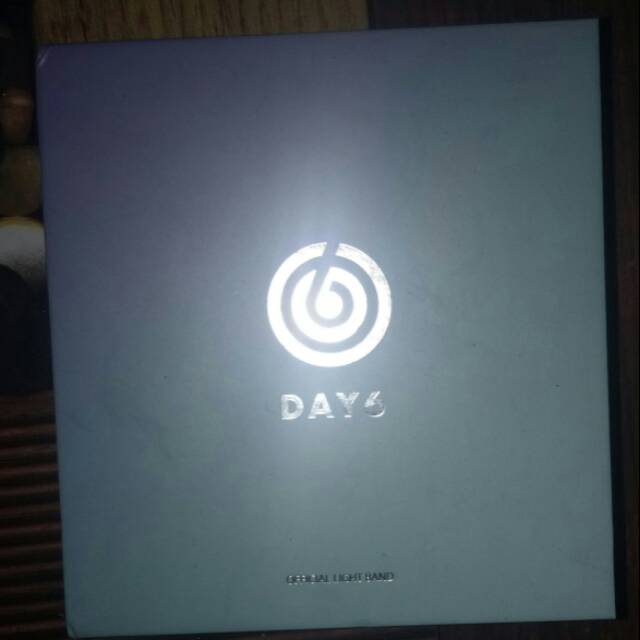 Lightband Day6 (preloved)