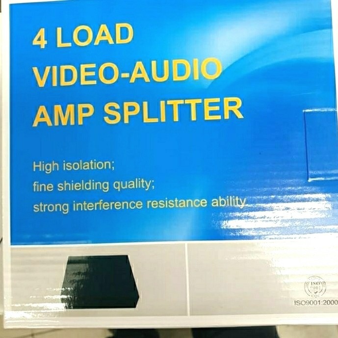 Spliter Audio Video untuk Monitor/TV 4 Way