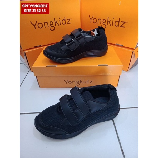 SEPATU SEKOLAH / SEPATU HITAM YONGKIDZ BRANDED MATAHARI MURAH SPTSKLHYKDZ726