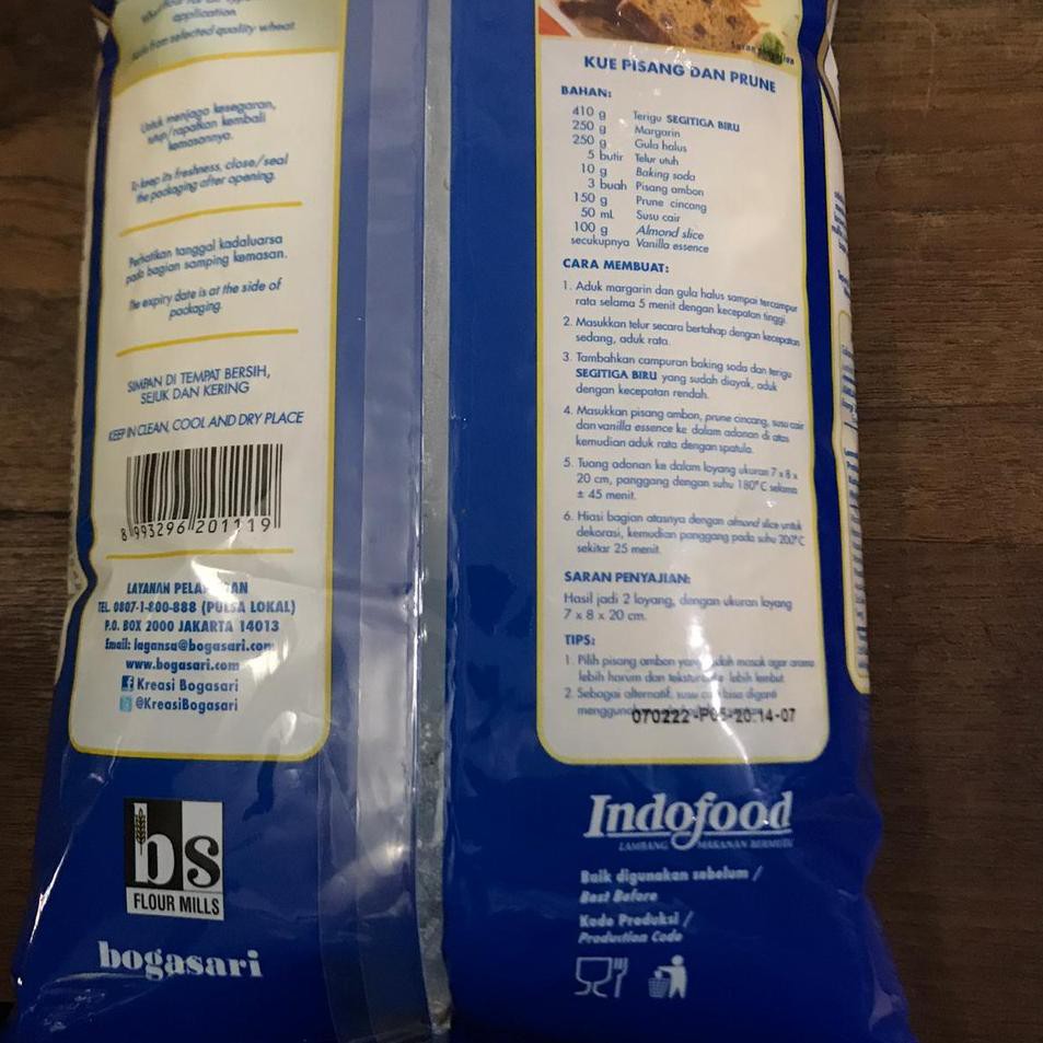 

NWC Terigu Segitiga Biru Premium Kemasan 1kg SPH Paling Popular