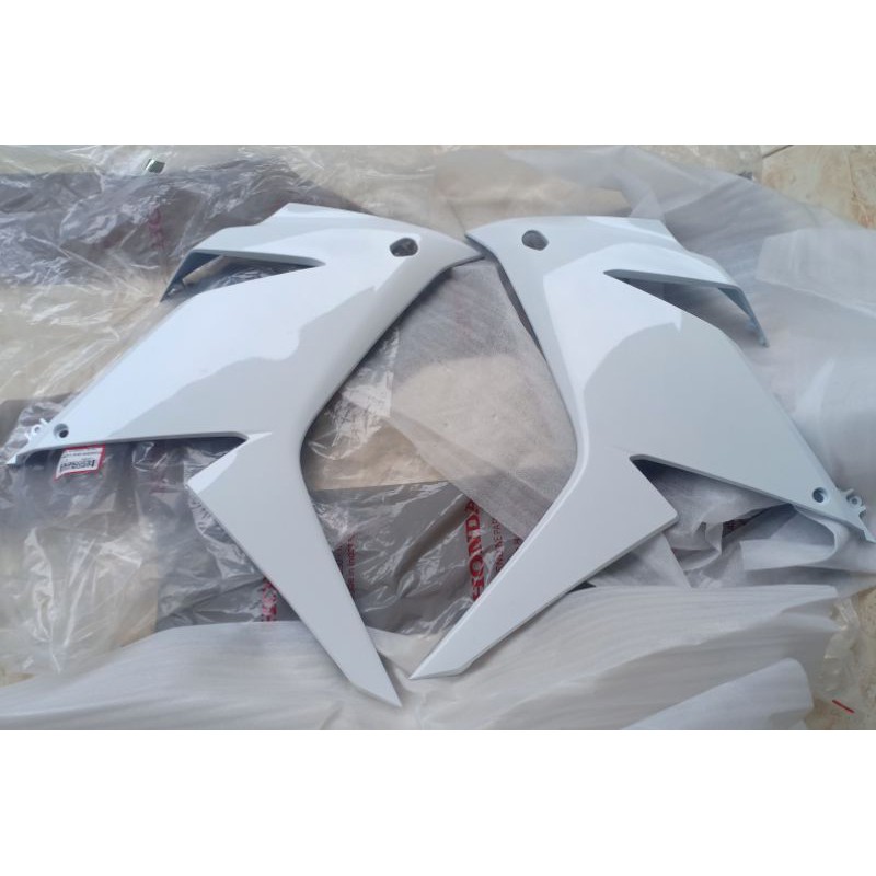 cover sayap fairing depan fering tebeng samping kanan kiri new cbr 150 K45G cbr 150 K45N ori AHM