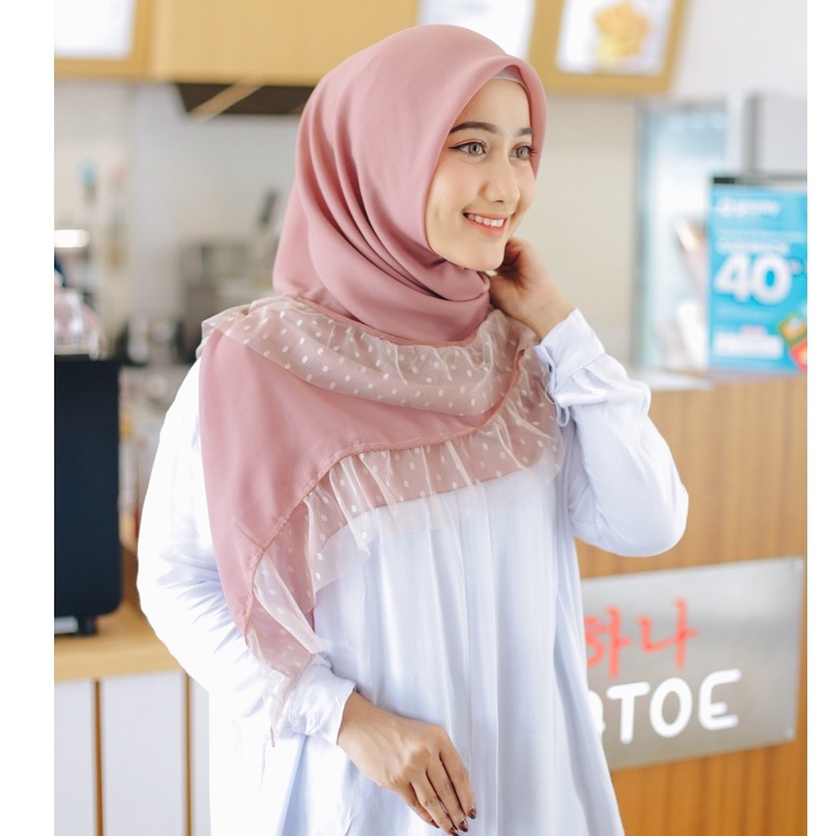 (KJI) HIJAB SQULIA SEGIEMPAT SQUARE TUTU POLYCOTTON