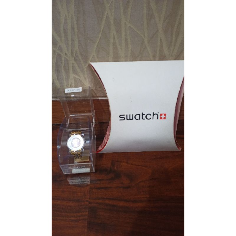 Preloved Jam Tangan Wanita Swatch
