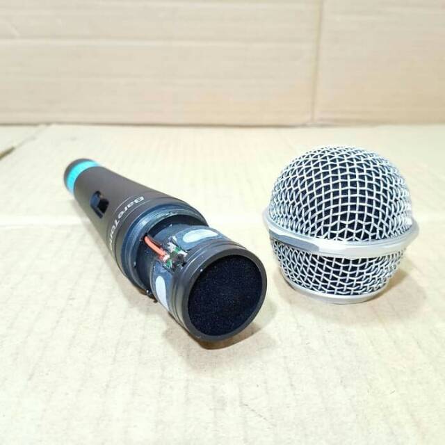 MIC BARETONE RM 580