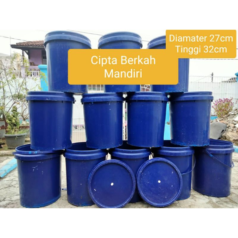 Ember Bekas Cat 25kg Ember Plastik Bekas 25kg Biru Muda Polos ( PLUS TUTUP)