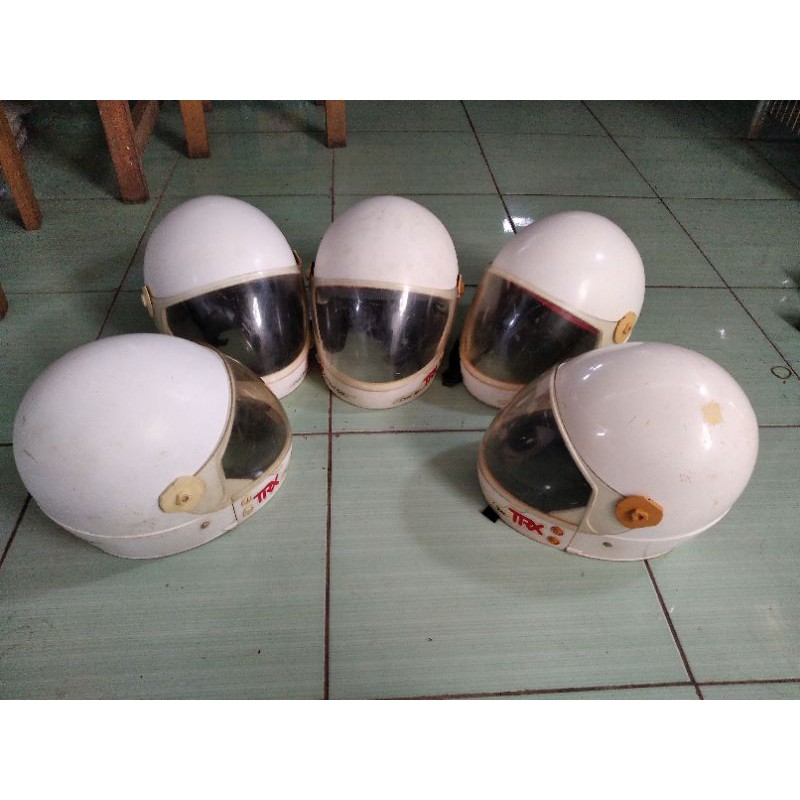 Helm trx jadul helm trx fullface helm trx putih helm klasik helm lawas helm
