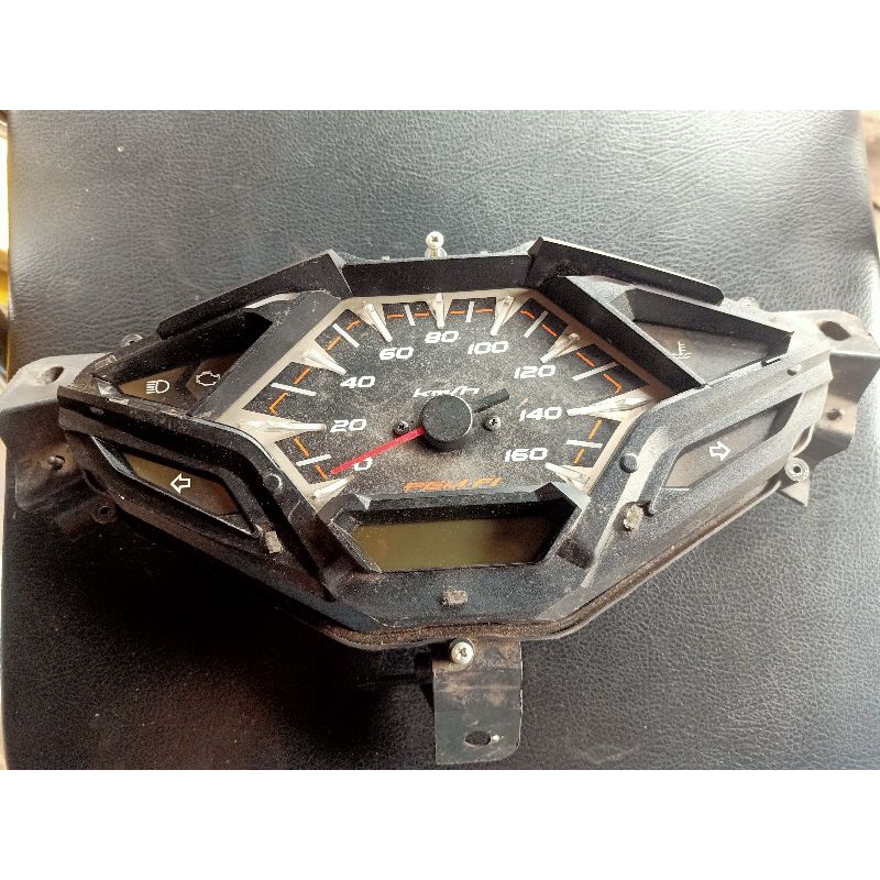 speedometer spidometer kilometer vario 125 led original