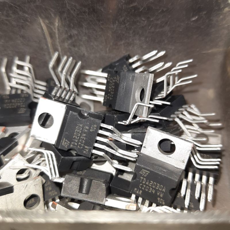 IC TDA 2003 TDA 2030 TDA 2050 TDA2003 TDA2030 TDA2050