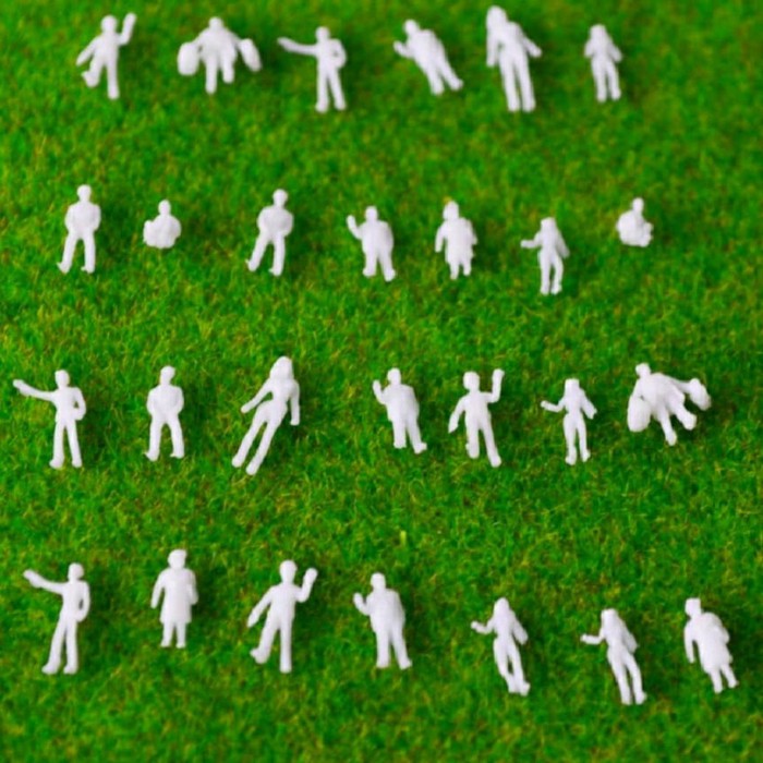 Maket Miniatur Orang Manusia Mini 18mm - Bentuk Random