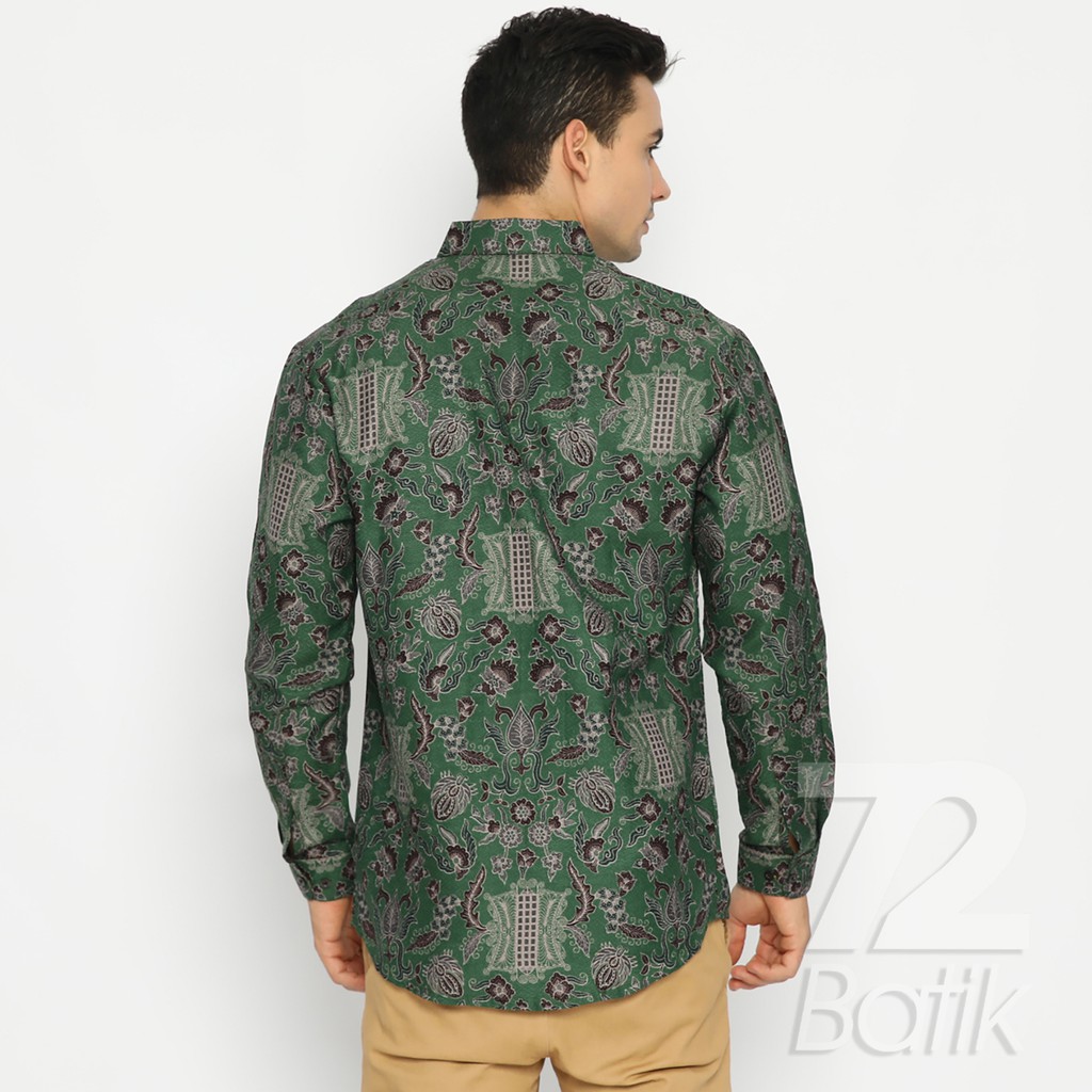 BATIK PRIA LENGAN PANJANG Kemeja Dobby Slimfit Motif Pintu Aceh Premium Hijau Putih 723593 Cap 72 - Baju Kemeja Atasan Pakaian Setelan Batik Pria Cowok Laki Laki Remaja Keluarga Kantor Lengan Panjang Modern Slimfit Slim Fit Premium Kekinian