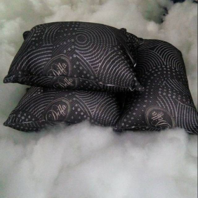 Bantal Hotel Brownis Diffa