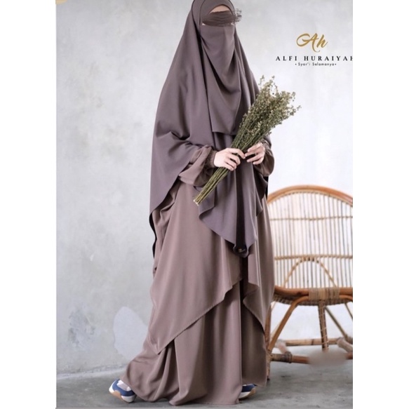 one set tunik putri by Alfi huraiyah