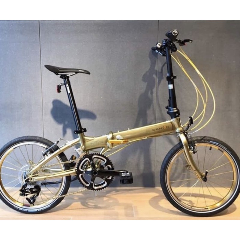 DAHON 30th Anniversary Edition 20 inch 20” GOLD LIMITED not fnhon brompton 3sixty pikes izi arc