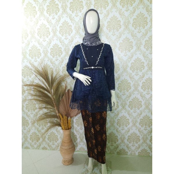 SET KEBAYA MODERN/KEBAYA MALIKA