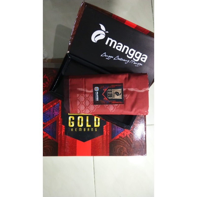 Sarung Cap Mangga Gold Kembang