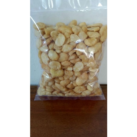 

KACANG MERSI