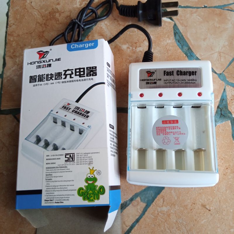 Cas charger batre Tamiya 4 slot fast charger