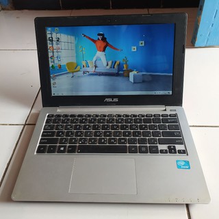 Asus X201E Warna Merah Netbook Notebook second bekas Murah