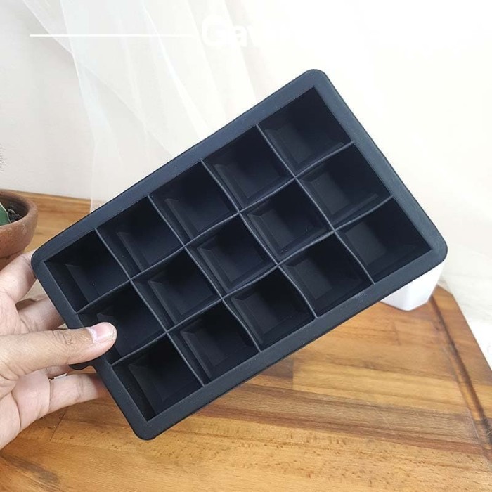 Sale Cetakan Es Batu Kotak 3.5 Cm Hitam Silicone Ice Cube Mold Pudding