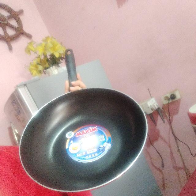 Maxim Valentino 28 Cm . Frypan Teflon Anti Lengket . Baru