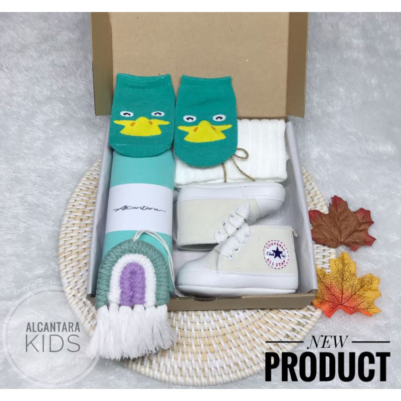 Hampers Bayi Newborn Baby Gift Set Unisex Kado Lahiran Bayi Laki Perempuan