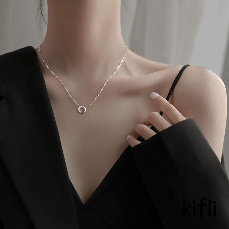 Kalung Rantai Dengan Liontin Cincin Berlian Mikro Gaya Retro Simpel Untuk Wanita (KD)