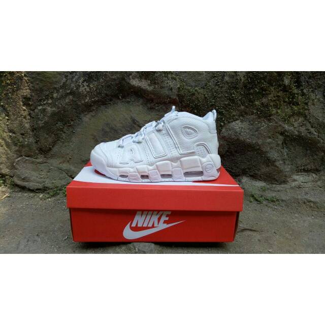 NIKE UP TEMPO FULL WHITE