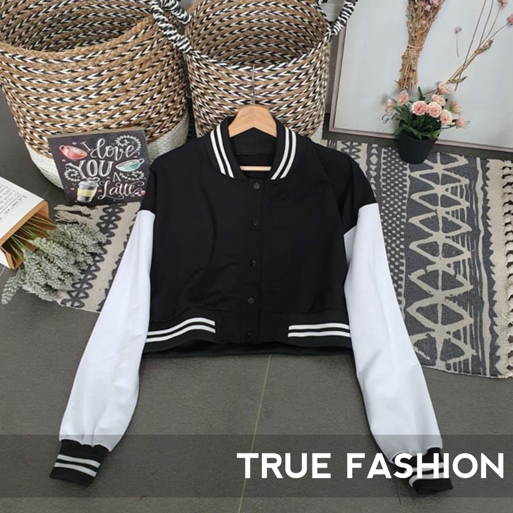 Jaket Baseball Crop Wanita - Bahan Fleece - Allsize - Varsity Jacket-B&W Tanpa Bordir