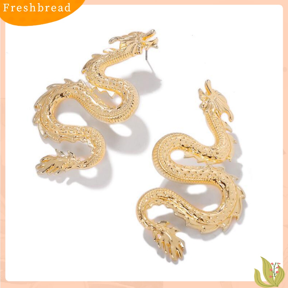 [TERLARIS]Stylish Women Curved Dragon Shape Alloy Ear Studs Earrings Party Jewelry Gift