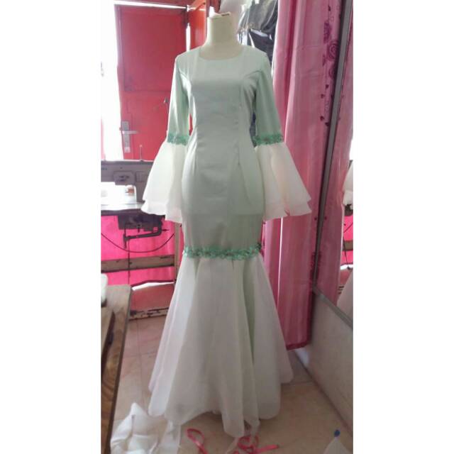 dress duyung organza