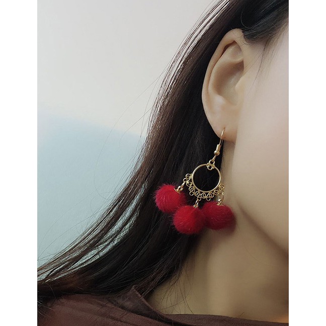 LRC Anting Gantung Fashion Pom Ball Decorated Earrings