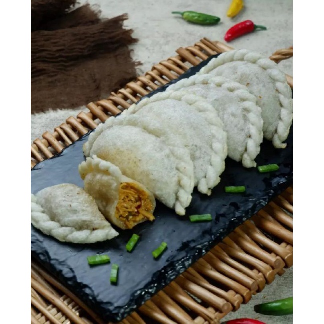 

cireng isi