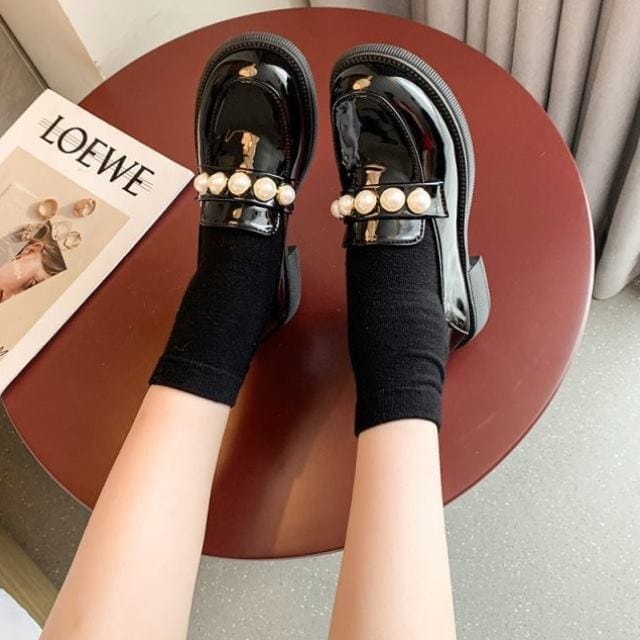 SEPATU WANITA LOAFERS / SEPATU DOCMART MUTIARA DM 0234